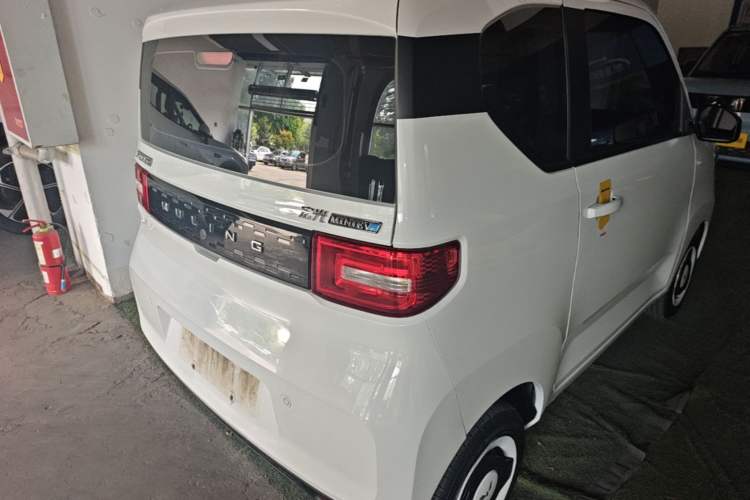 Used Wuling Hongguang MINIEV 2022 Easy Version Lithium Iron Phosphate Rear Right 45 Deg