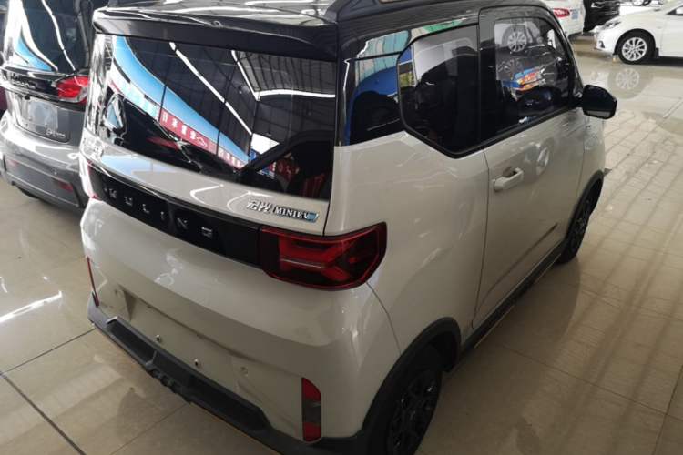 Used Wuling Hongguang MINIEV 2022 GAMEBOY 200km Gaming Edition with Lithium Iron Phosphate Rear Right 45 Deg