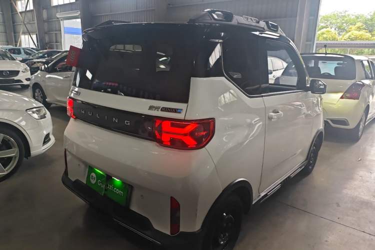 Used Wuling Hongguang MINIEV 2022 GAMEBOY 300km Enthusiast Model with Lithium Iron Phosphate Rear Right 45 Deg