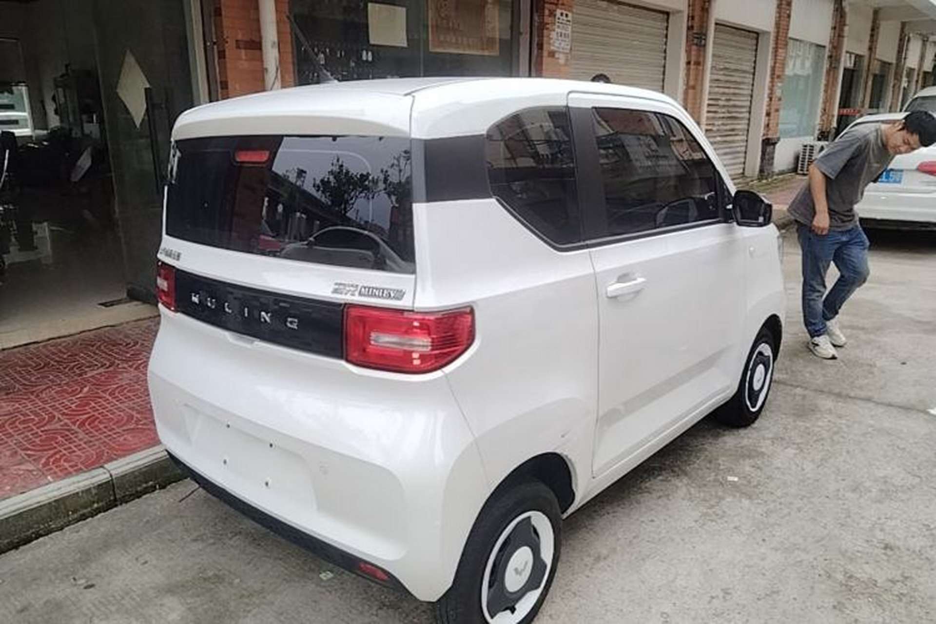 Used Wuling Hongguang MINIEV 2022 Zizai Version Lithium Iron Phosphate Rear Right 45 Deg