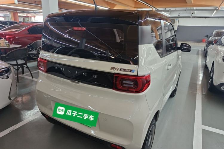 Used Wuling Hongguang MINIEV 2022 Macaron Fashion Model Lithium Iron Phosphate Rear Right 45 Deg