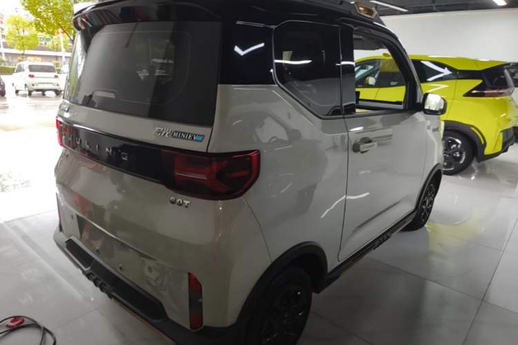 Used Wuling Hongguang MINIEV 2022 GAMEBOY 200km Gaming Edition with Lithium Iron Phosphate Rear Right 45 Deg