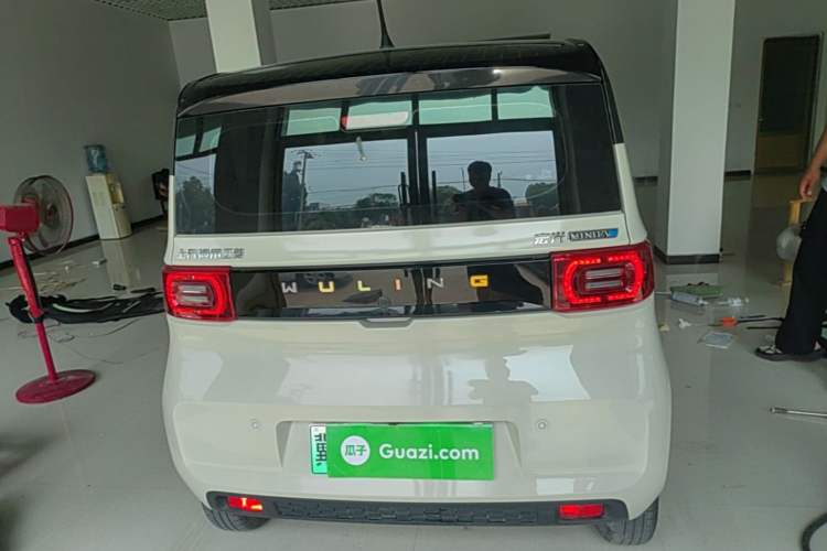 Used Wuling Hongguang MINIEV 2022 Macaron Premium Model – Lithium Iron Phosphate Rear