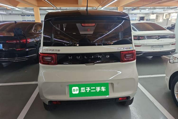 Used Wuling Hongguang MINIEV 2022 Macaron Fashion Model Lithium Iron Phosphate Rear