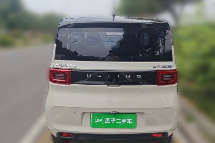 Used Wuling Hongguang MINIEV 2022 Macaron Fashion Model Lithium Iron Phosphate Rear
