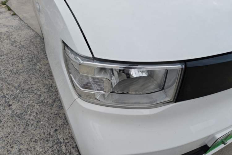 Used Wuling Hongguang MINIEV 2022 Macaron Premium Model – Lithium Iron Phosphate Right Front Headlight