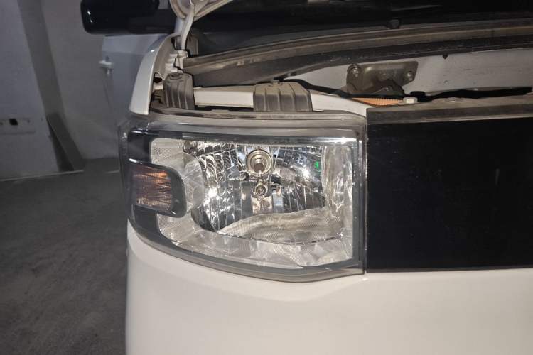Used Wuling Hongguang MINIEV 2022 Easy Version Lithium-NMC Right Front Headlight