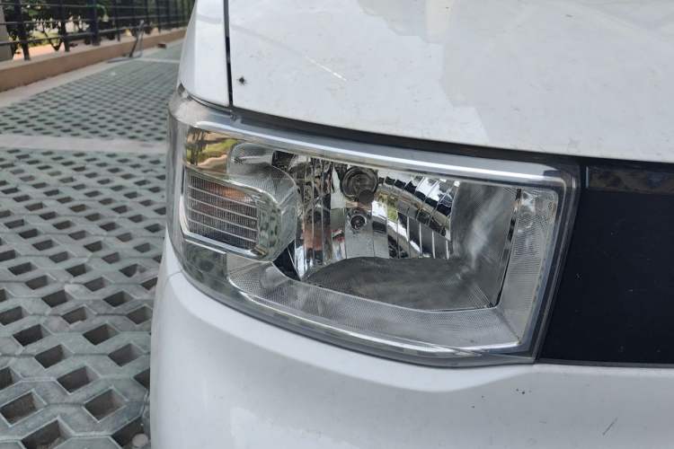 Used Wuling Hongguang MINIEV 2022 Easy Version Lithium Iron Phosphate Right Front Headlight