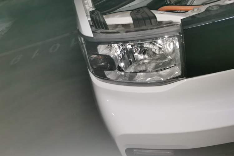 Used Wuling Hongguang MINIEV 2022 Enjoy Edition Lithium-Ion Battery Right Front Headlight