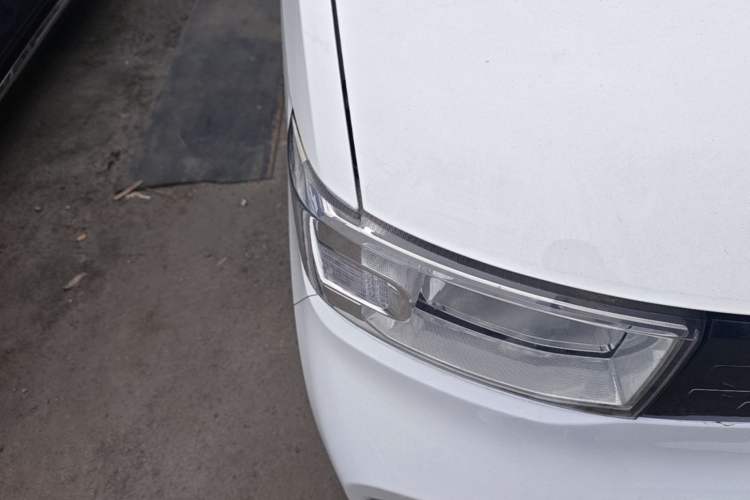 Used Wuling Hongguang MINIEV 2022 Zizai Version Lithium Iron Phosphate Right Front Headlight
