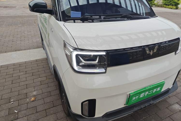 Used Wuling Hongguang MINIEV 2022 GAMEBOY 200km Gaming Edition with Lithium Iron Phosphate Right Front Headlight