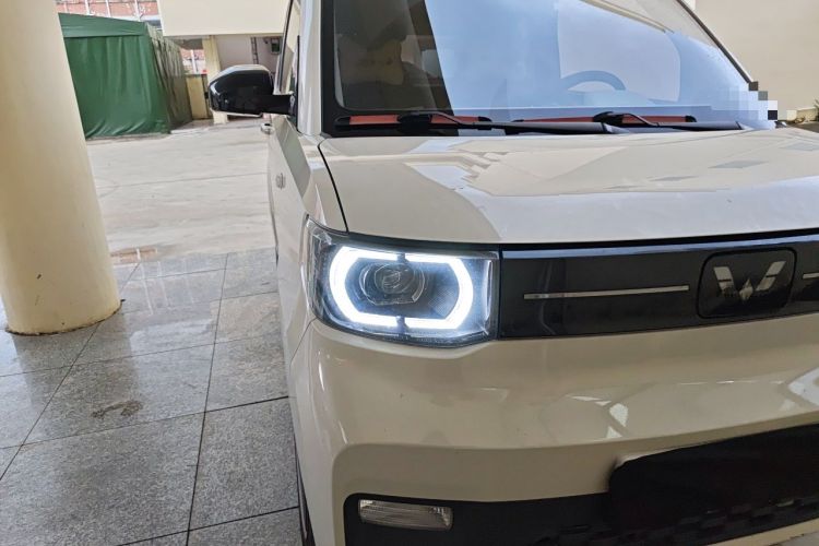 Used Wuling Hongguang MINIEV 2022 Macaron Premium Model – Lithium Iron Phosphate Right Front Headlight