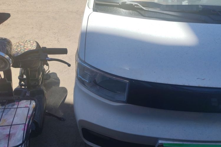 Used Wuling Hongguang MINIEV 2022 Macaron Fashion Model Lithium Iron Phosphate Right Front Headlight