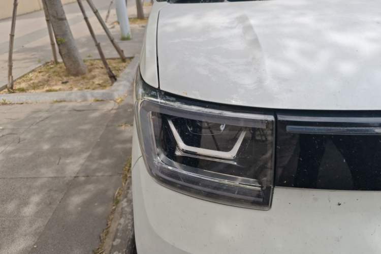 Used Wuling Hongguang MINIEV 2022 GAMEBOY 200km Gaming Edition with Lithium Iron Phosphate Right Front Headlight