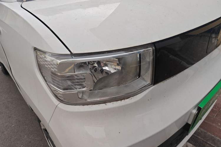 Used Wuling Hongguang MINIEV 2022 Zizai Version Lithium Iron Phosphate Right Front Headlight