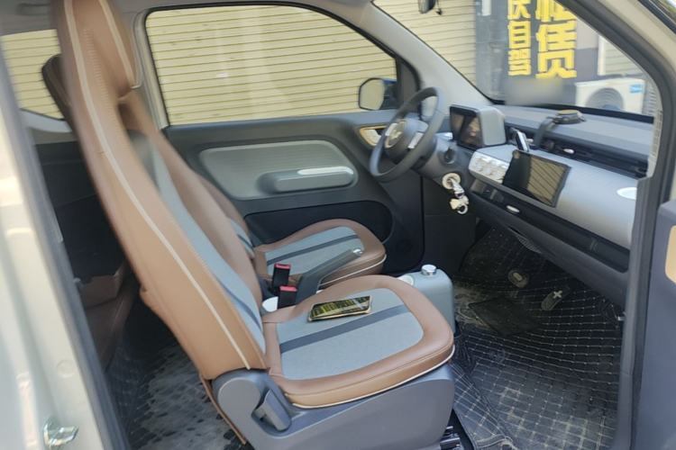 Used Wuling Hongguang MINIEV 2022 GAMEBOY 200km Gaming Edition with Lithium Iron Phosphate Right Front Seat