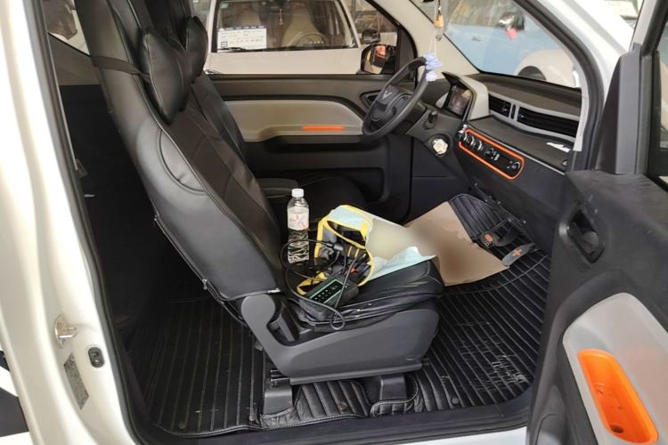 Used Wuling Hongguang MINIEV 2022 Zizai Version Lithium Iron Phosphate Right Front Seat