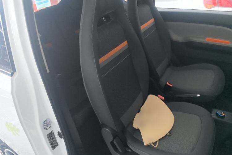 Used Wuling Hongguang MINIEV 2022 Zizai Version Lithium Iron Phosphate Right Front Seat