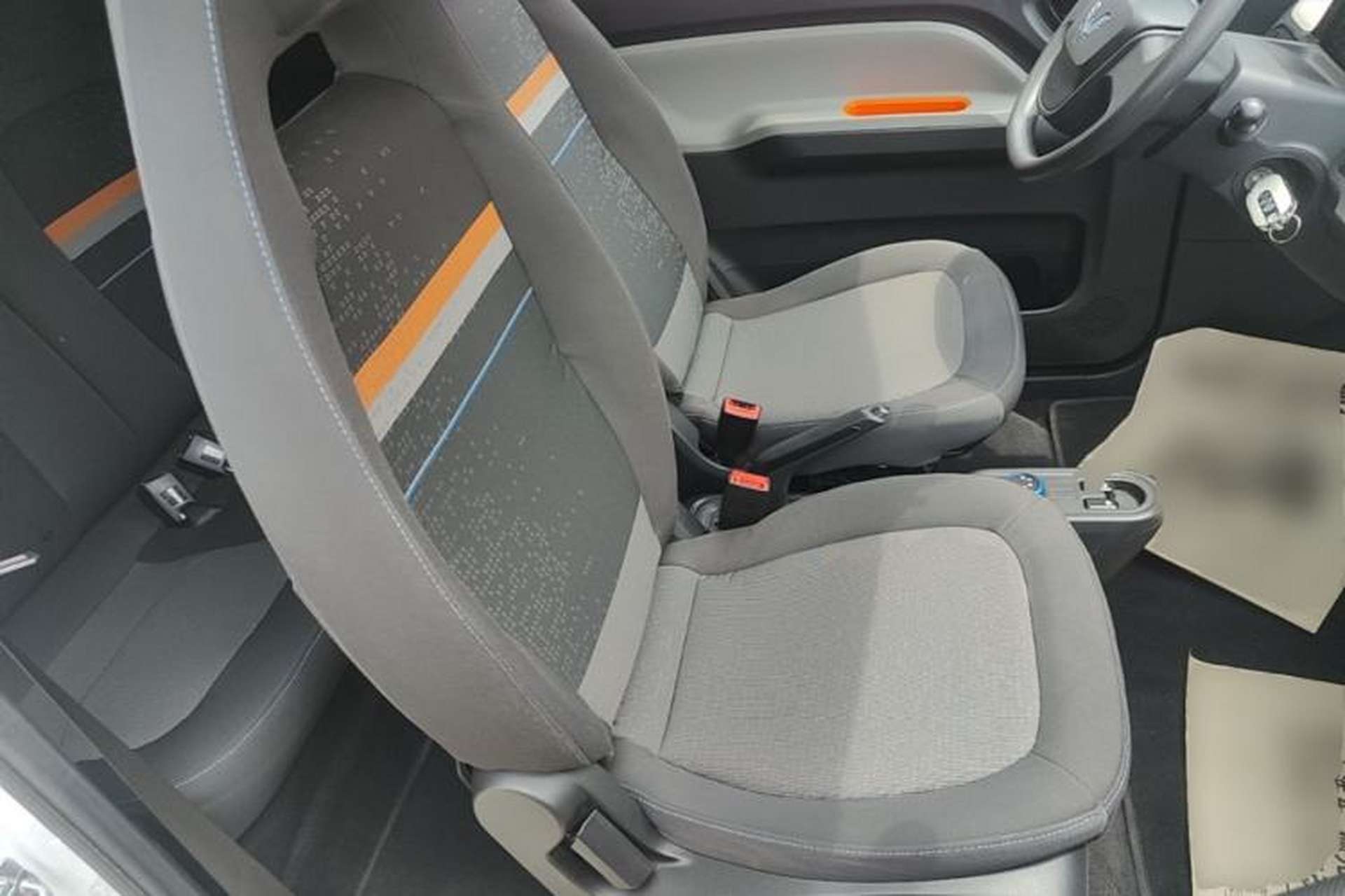 Used Wuling Hongguang MINIEV 2022 Zizai Version Lithium Iron Phosphate Right Front Seat