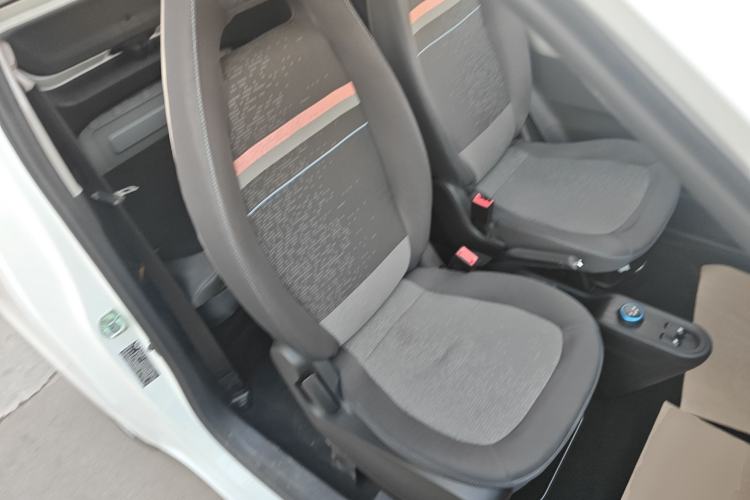 Used Wuling Hongguang MINIEV 2022 Easy Version Lithium Iron Phosphate Right Front Seat