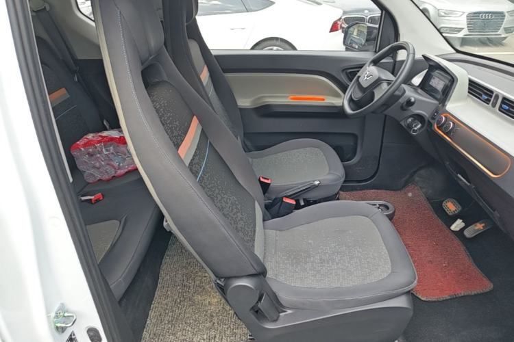 Used Wuling Hongguang MINIEV 2022 Easy Version Lithium Iron Phosphate Right Front Seat
