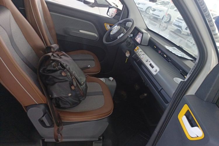 Used Wuling Hongguang MINIEV 2022 GAMEBOY 300km Enthusiast Model with Lithium Iron Phosphate Right Front Seat