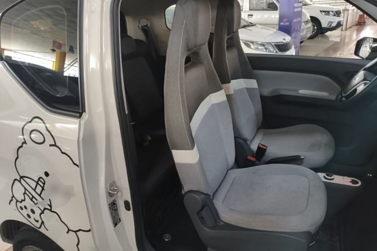 Used Wuling Hongguang MINIEV 2022 Macaron Premium Model – Lithium Iron Phosphate Right Front Seat