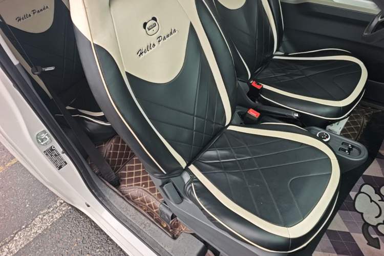 Used Wuling Hongguang MINIEV 2022 Macaron Premium Model – Lithium Iron Phosphate Right Front Seat