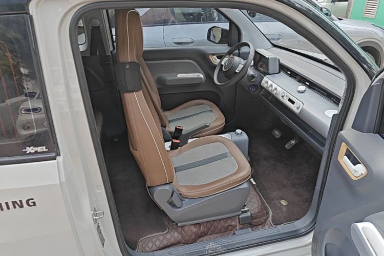 Used Wuling Hongguang MINIEV 2022 GAMEBOY 300km Enthusiast Model with Lithium Iron Phosphate Right Front Seat