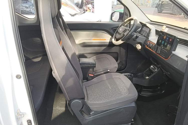 Used Wuling Hongguang MINIEV 2022 Enjoy Edition Lithium Iron Phosphate Right Front Seat