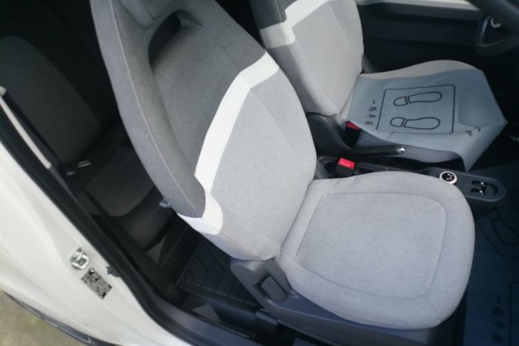 Used Wuling Hongguang MINIEV 2022 Macaron Premium Model – Lithium Iron Phosphate Right Front Seat