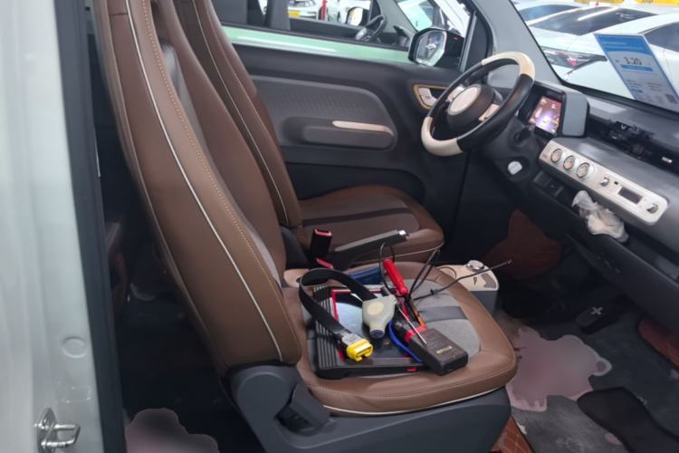 Used Wuling Hongguang MINIEV 2022 GAMEBOY 200km Gaming Edition with Lithium Iron Phosphate Right Front Seat