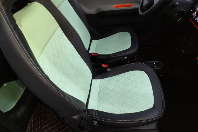 Used Wuling Hongguang MINIEV 2022 Easy Version Lithium Iron Phosphate Right Front Seat