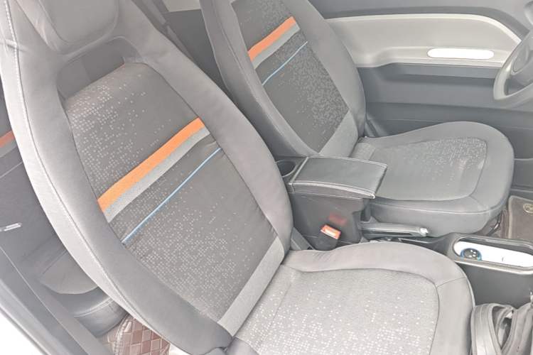 Used Wuling Hongguang MINIEV 2022 Easy Version Lithium Iron Phosphate Right Front Seat