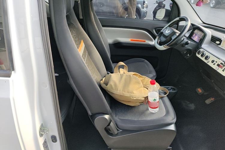 Used Wuling Hongguang MINIEV 2022 Enjoy Edition Lithium Iron Phosphate Right Front Seat
