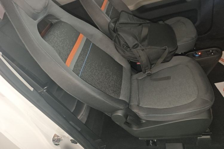 Used Wuling Hongguang MINIEV 2022 Easy Version Lithium-NMC Right Front Seat