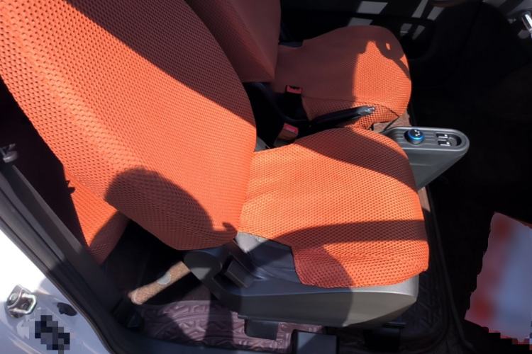 Used Wuling Hongguang MINIEV 2022 Zizai Version Lithium-NMC Right Front Seat