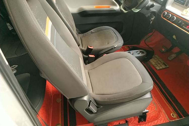 Used Wuling Hongguang MINIEV 2022 Easy Version Lithium Iron Phosphate Right Front Seat