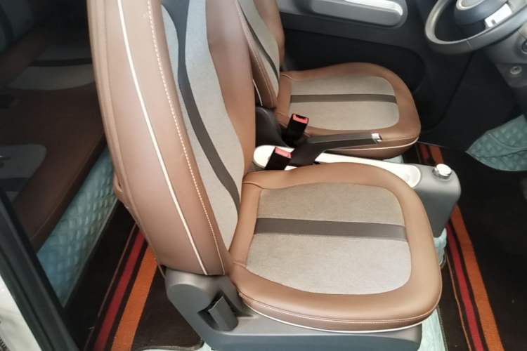 Used Wuling Hongguang MINIEV 2022 GAMEBOY 200km Gaming Edition with Lithium Iron Phosphate Right Front Seat