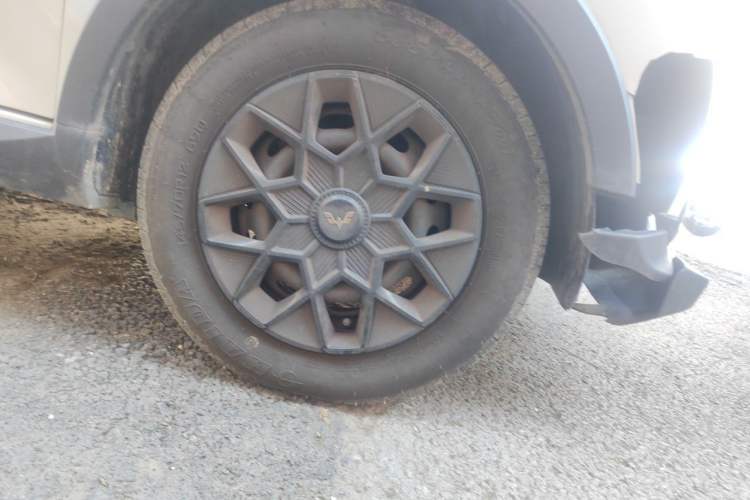 Used Wuling Hongguang MINIEV 2022 GAMEBOY 300km Enthusiast Model with Lithium Iron Phosphate Right Front Wheel Hub