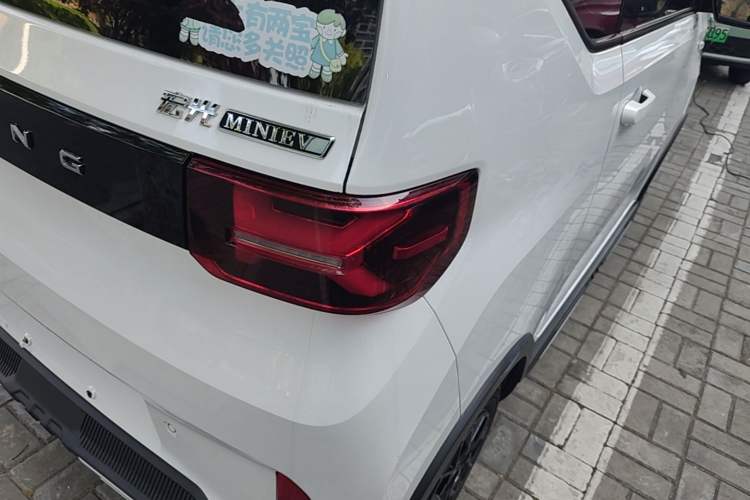 Used Wuling Hongguang MINIEV 2022 GAMEBOY 300km Enthusiast Model with Lithium Iron Phosphate Right Rear Taillight