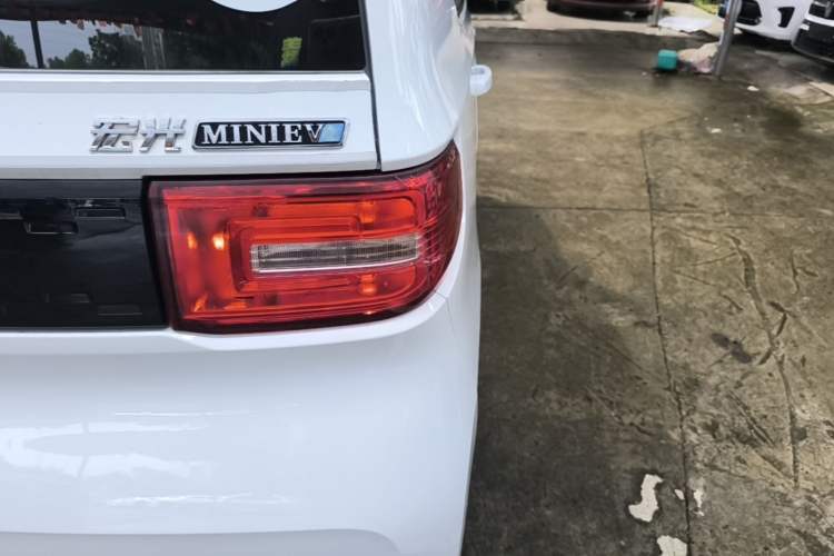 Used Wuling Hongguang MINIEV 2022 Enjoy Edition Lithium Iron Phosphate Right Rear Taillight