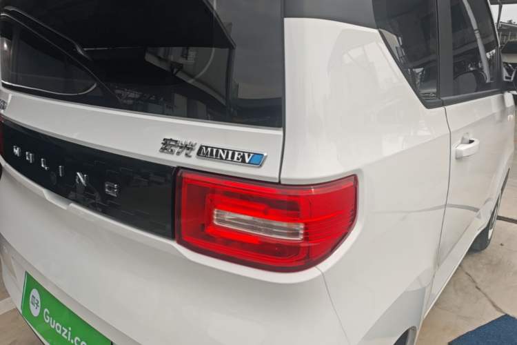 Used Wuling Hongguang MINIEV 2022 Easy Version Lithium Iron Phosphate Right Rear Taillight