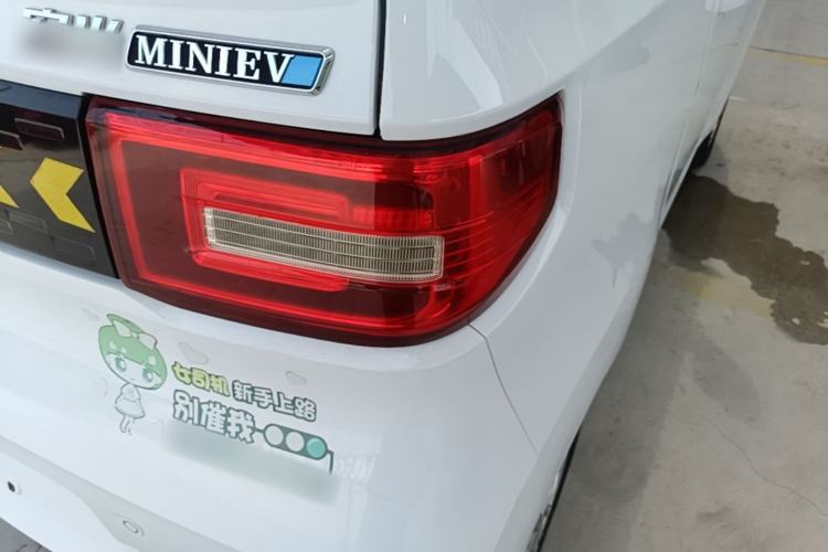 Used Wuling Hongguang MINIEV 2022 Zizai Version Lithium Iron Phosphate Right Rear Taillight