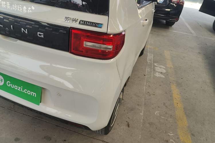 Used Wuling Hongguang MINIEV 2022 Easy Version Lithium-NMC Right Rear Taillight