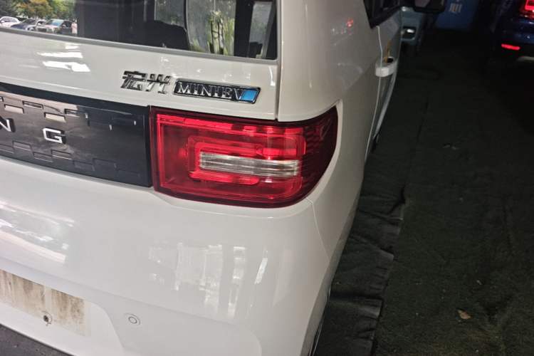 Used Wuling Hongguang MINIEV 2022 Easy Version Lithium Iron Phosphate Right Rear Taillight