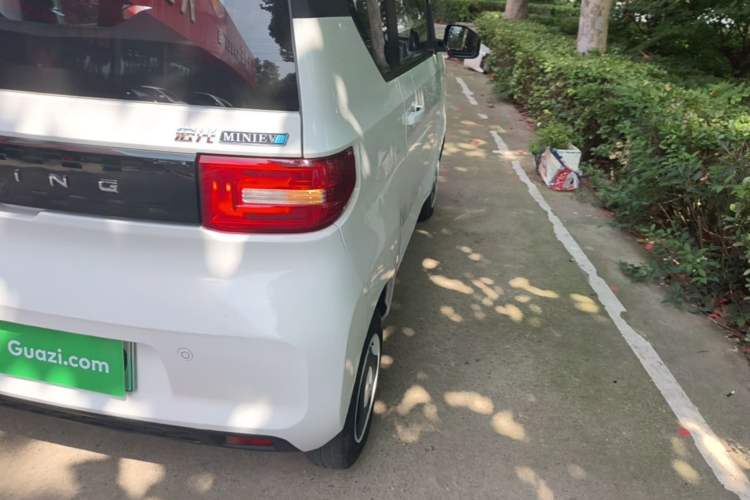 Used Wuling Hongguang MINIEV 2022 Easy Version Lithium Iron Phosphate Right Rear Taillight