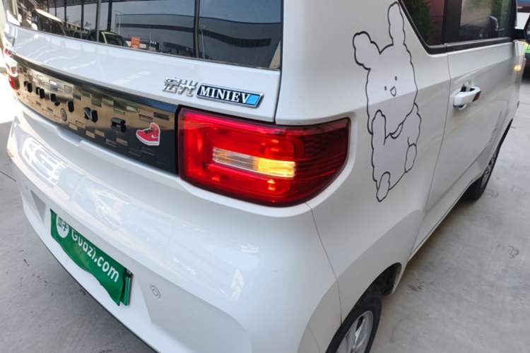 Used Wuling Hongguang MINIEV 2022 Macaron Fashion Model Lithium Iron Phosphate Right Rear Taillight