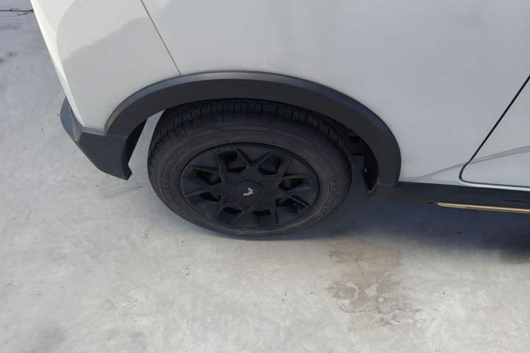 Used Wuling Hongguang MINIEV 2022 GAMEBOY 200km Gaming Edition with Lithium Iron Phosphate Right Rear Wheel Hub