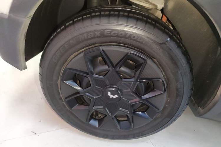Used Wuling Hongguang MINIEV 2022 GAMEBOY 200km Gaming Edition with Lithium Iron Phosphate Right Rear Wheel Hub
